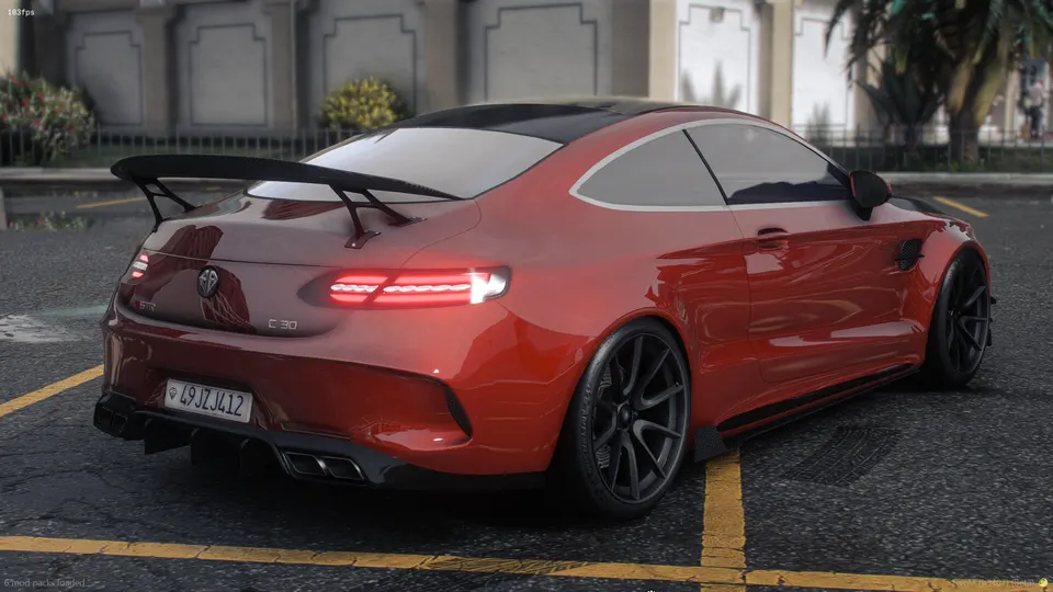 Benefactor STR Coupe — view 7