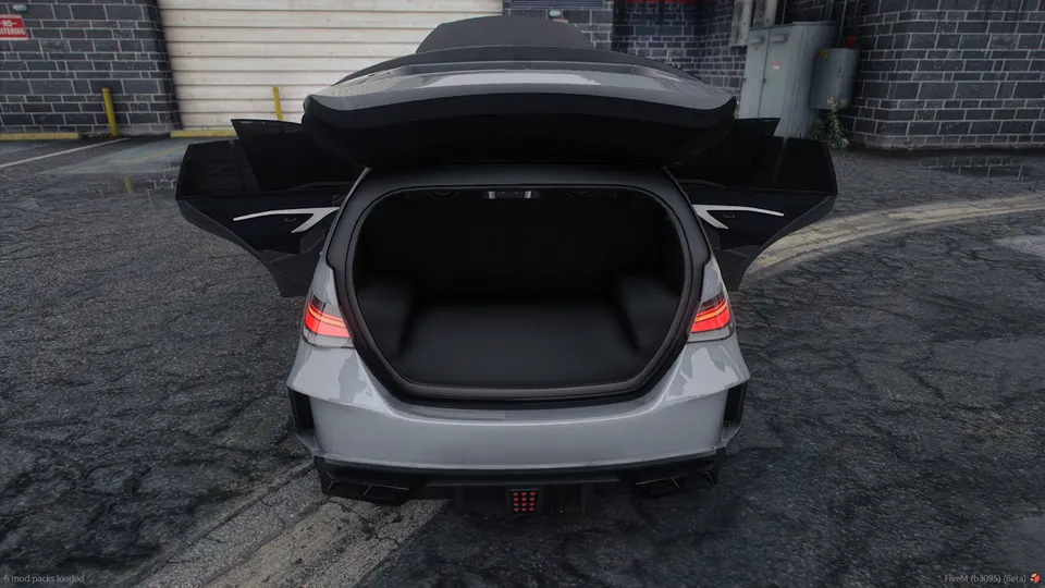 Benefactor Schneider STR Wagon — view 8
